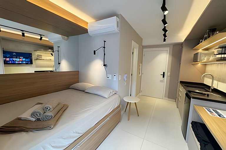 Studio moderno c/ piscina - Próx ao Pq. Ibirapuera