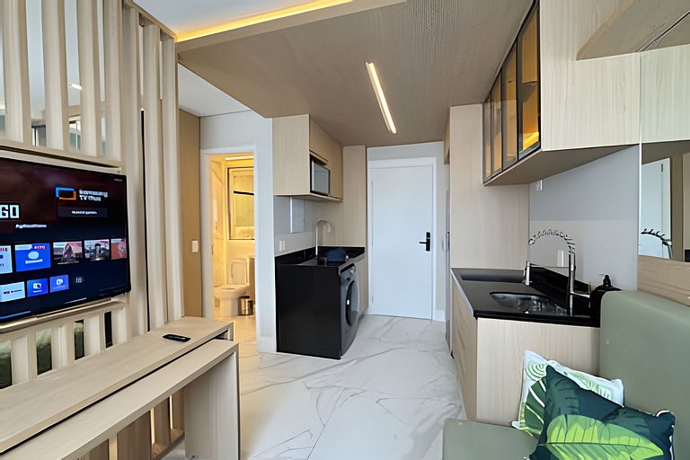 Studio c/ vista p/ cidade - Próx Shoppings e Metrô