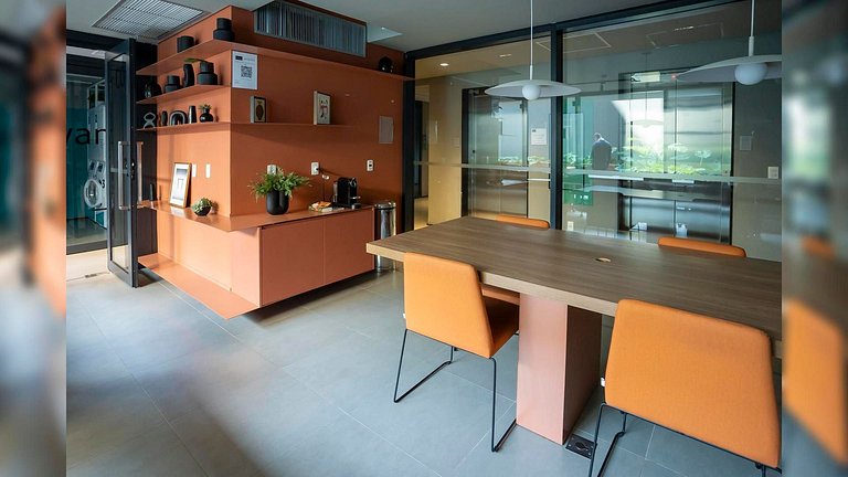 Apê c/ Mezanino em Pinheiros - Próx. Rebouças