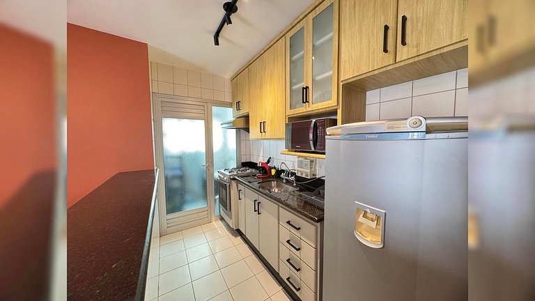 (11M) 2 dorms Bela Vista c/ vaga ao lado Hospitais