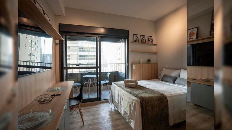 Apart. completo em Perdizes c/ Piscina e p/ 2 hósp