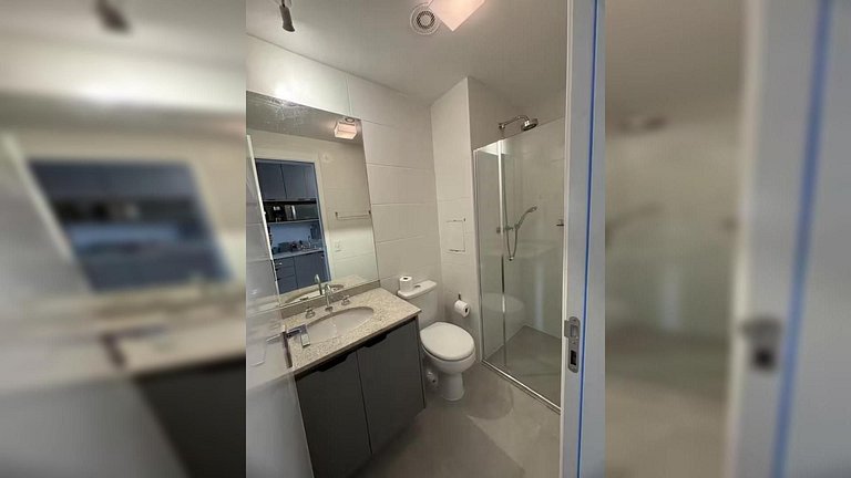 Apart. completo em Perdizes c/ Piscina e p/ 2 hósp