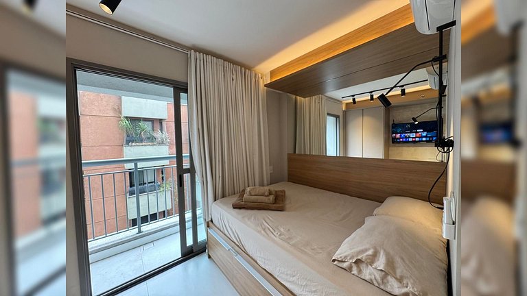 Studio moderno c/ piscina - Próx ao Pq. Ibirapuera