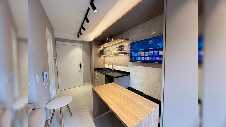 Studio moderno c/ piscina - Próx ao Pq. Ibirapuera