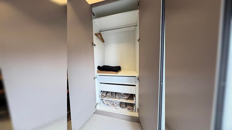 Studio moderno c/ piscina - Próx ao Pq. Ibirapuera