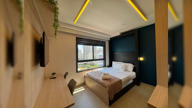 Apto c/ vista para cidade - Próx Allianz e PUC