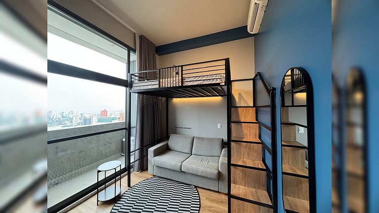 Ap c/piscina e sala de massagem - Próx Av Paulista