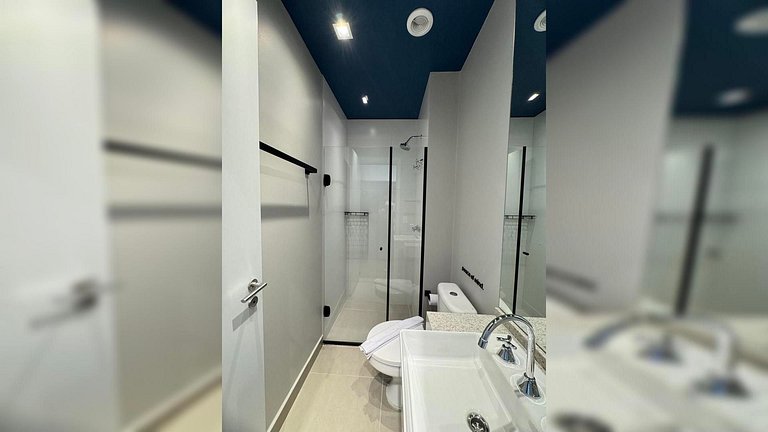 Ap c/piscina e sala de massagem - Próx Av Paulista