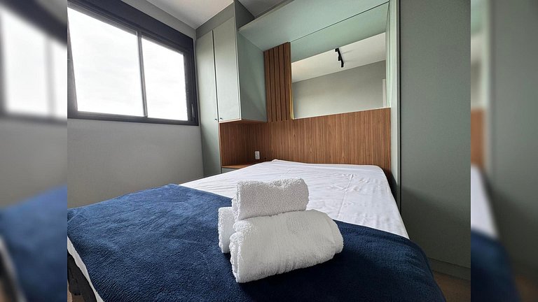 Apto c/ Piscina e Varanda - Próx Shop Ibira e Aero