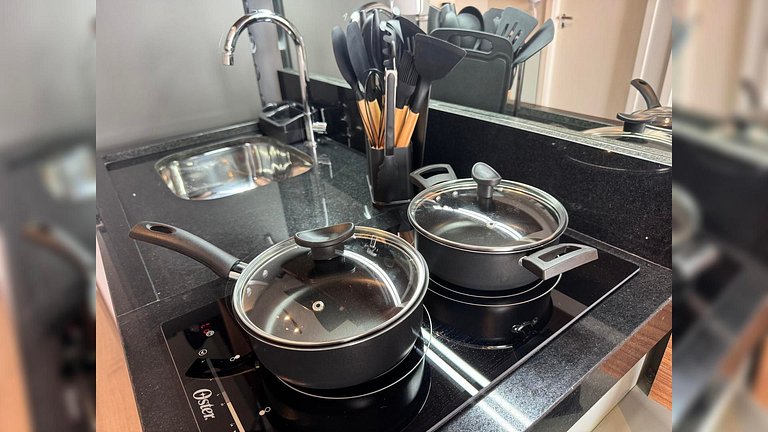 Apto c/ Piscina e Varanda - Próx Shop Ibira e Aero