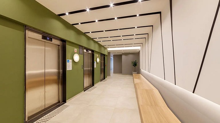 (1206) Ap 1 dorm c/ Varanda-Próx Shop Ibira e Aero