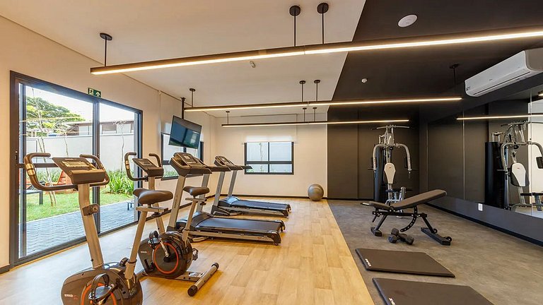 Apart. completo em Moema c/ Piscina e p/ 4 hósp