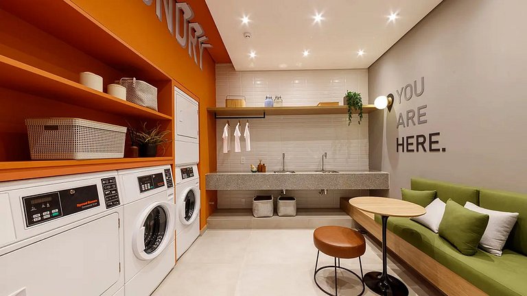 (1206) Ap 1 dorm c/ Varanda-Próx Shop Ibira e Aero