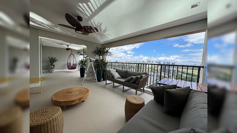 Studio c/ piscina Próx Metrô Faria Lima e Eldorado