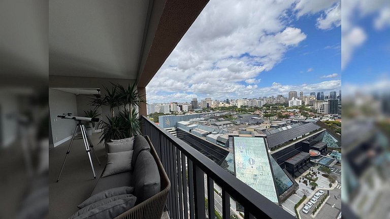 Studio c/ piscina Próx Metrô Faria Lima e Eldorado