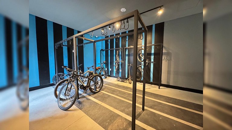 Studio c/ vista p/ cidade - Próx Shoppings e Metrô