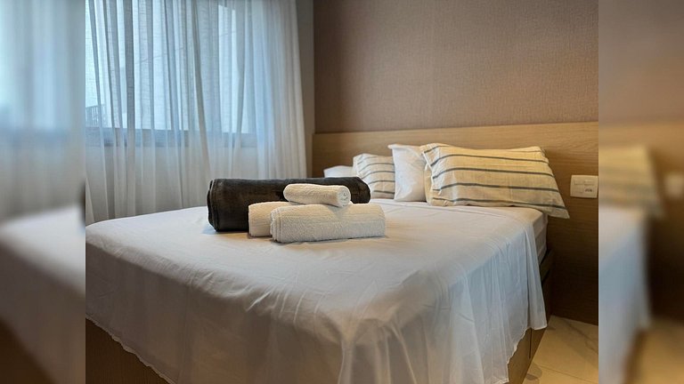 Studio c/ vista p/ cidade - Próx Shoppings e Metrô