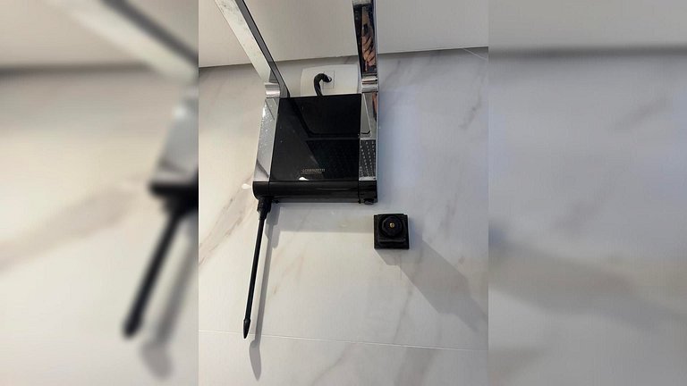 Studio c/ vista p/ cidade - Próx Shoppings e Metrô