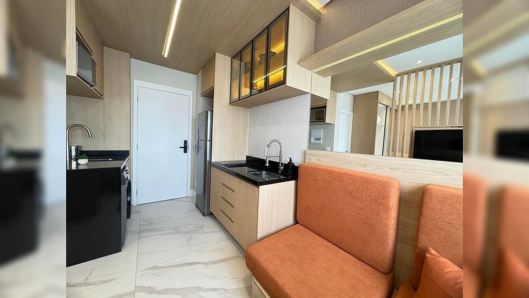 Studio c/ vista p/ cidade - Próx Shoppings e Metrô