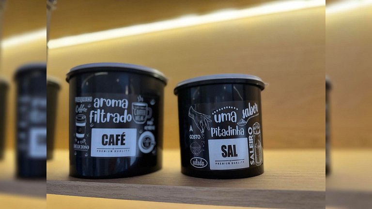 Studio c/ vista p/ cidade - Próx Shoppings e Metrô