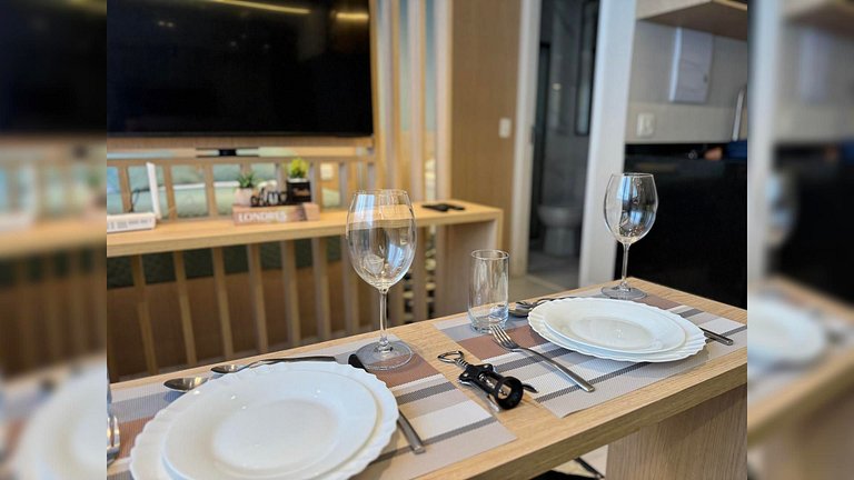 Studio c/ vista p/ cidade - Próx Shoppings e Metrô