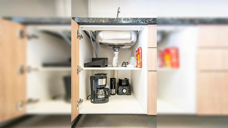 Apart. prox ao Allianz com Piscina p/ 4 hósp