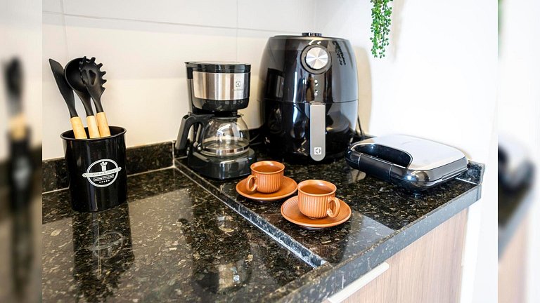 Apart. prox ao Allianz com Piscina p/ 4 hósp