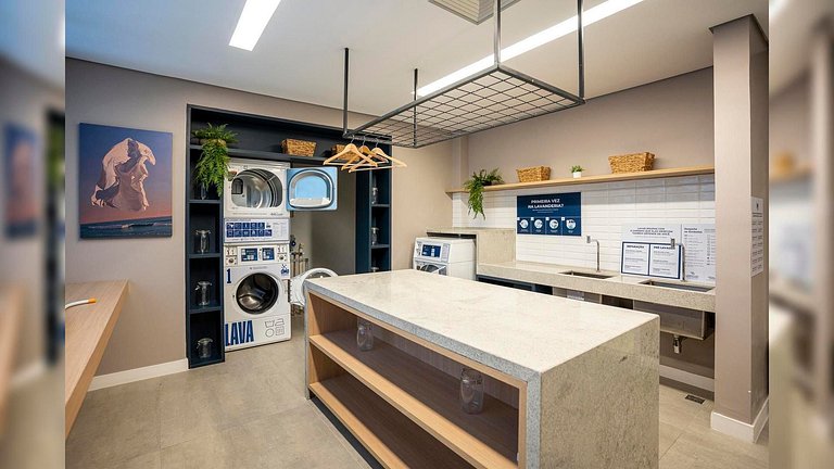 Apart. prox ao Allianz com Piscina p/ 4 hósp