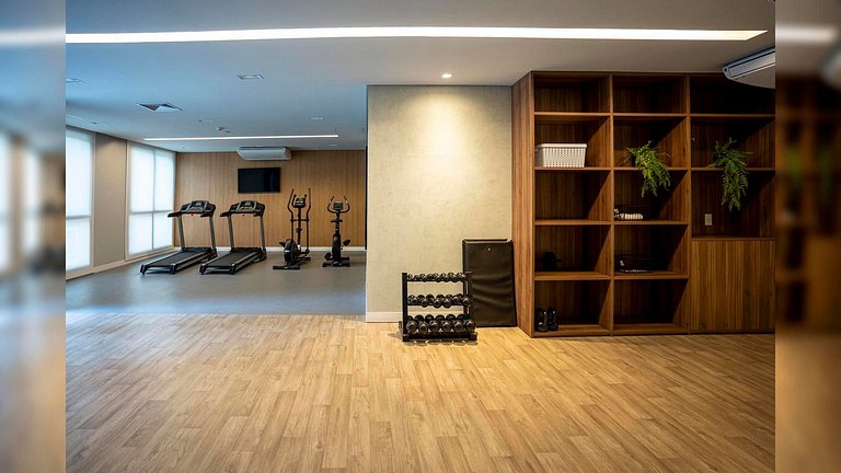 Apart. prox ao Allianz com Piscina p/ 4 hósp