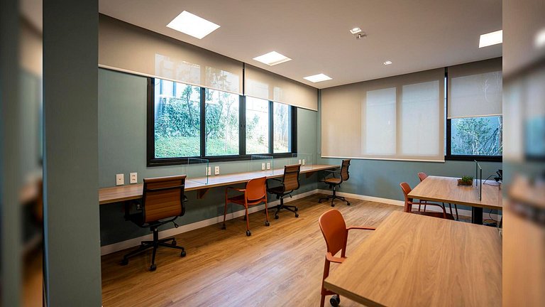 Apart. prox ao Allianz com Piscina p/ 4 hósp