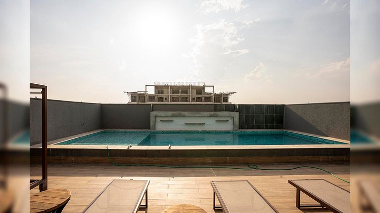 Apart. prox ao Allianz com Piscina p/ 4 hósp