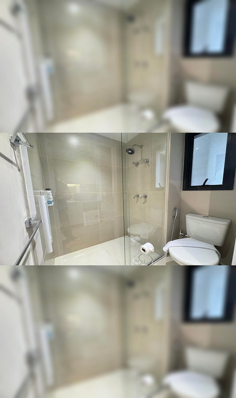 Apê Luxuoso próx R. dos Pinheiros e H. Schaumann