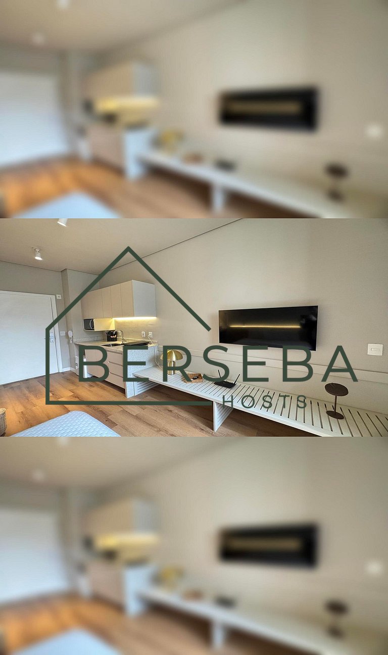 Apê Luxuoso próx R. dos Pinheiros e H. Schaumann