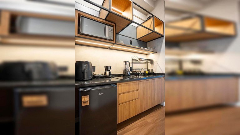 Apê c/ Mezanino em Pinheiros - Próx. Rebouças