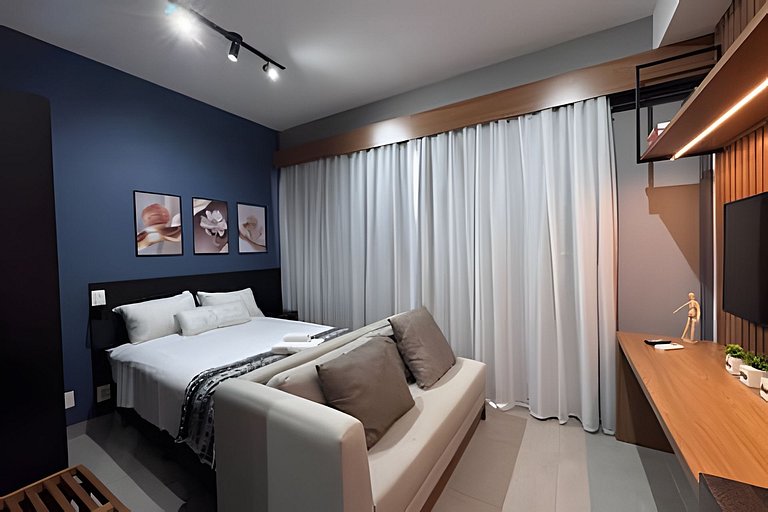 Ap c/ Vaga e Vista p/ Piscina - Próx Faria Lima