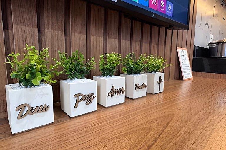 Ap c/ Vaga e Vista p/ Piscina - Próx Faria Lima