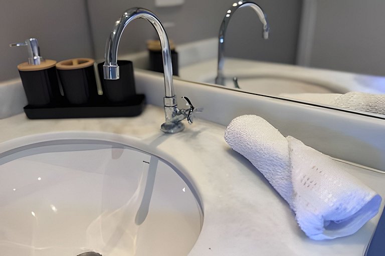 Apê mobiliado na Consolação - 500m Estações/Metrô