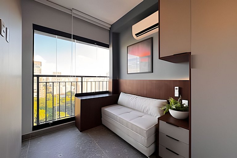 Ap 2 dorms Pinheiros-300m metrô Sumaré e Clinicas