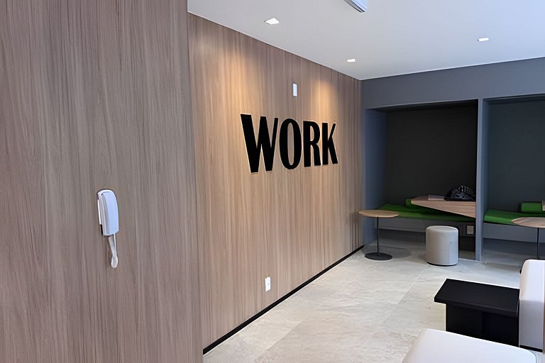 Ap 2 dorms Pinheiros-300m metrô Sumaré e Clinicas