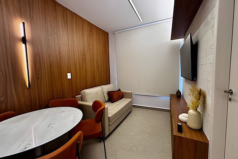 Ap 2 dorms Pinheiros-300m metrô Sumaré e Hospitais