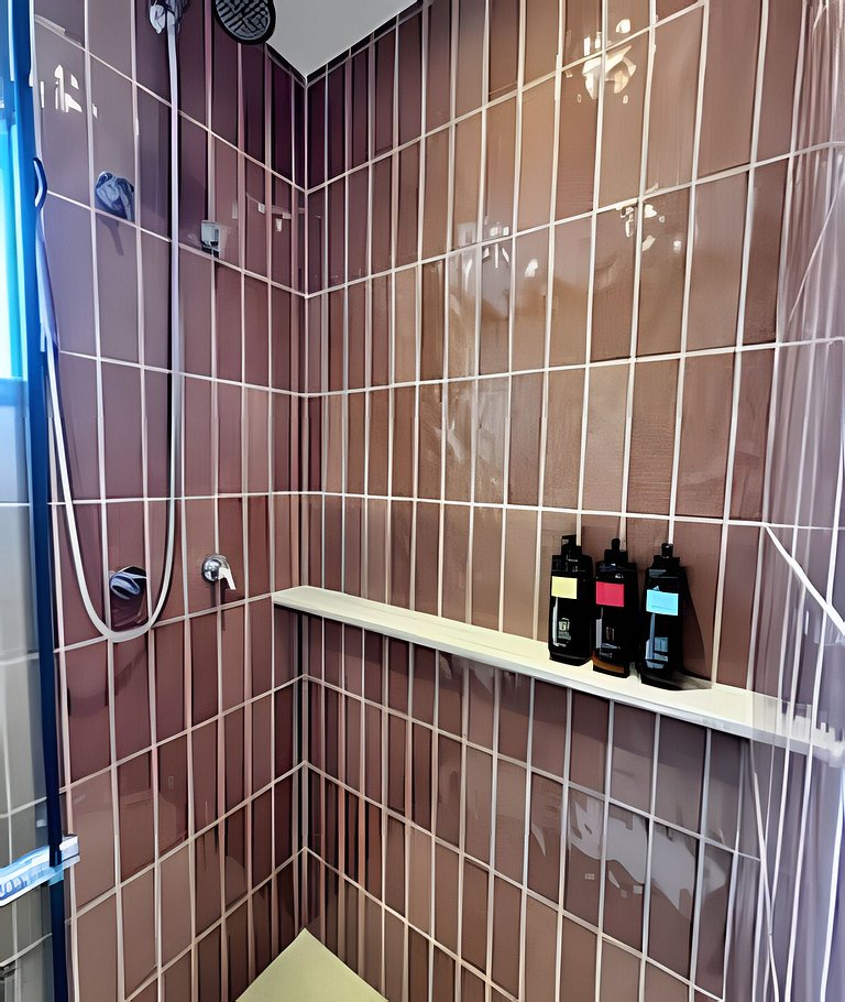 Ap 2 dorms Pinheiros-300m metrô Sumaré e Hospitais