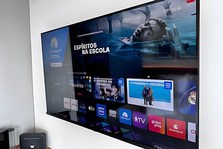 Apê novo c/ Piscina -Poucos min PUC e Allianz Parq