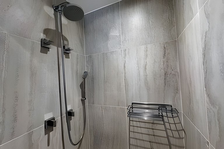 Apê novo c/ Piscina -Poucos min PUC e Allianz Parq