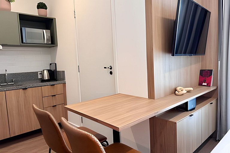 Apê moderno c/piscina- Metrô Sumaré e Oscar Freire