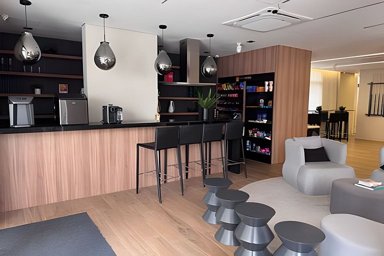 Apê moderno c/piscina- Metrô Sumaré e Oscar Freire