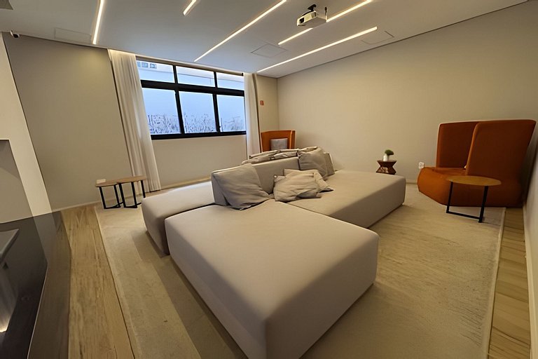 Apê moderno c/piscina- Metrô Sumaré e Oscar Freire