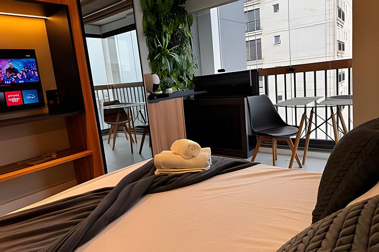 Apê completo c/ vista pro Brooklin – 700m do Metrô