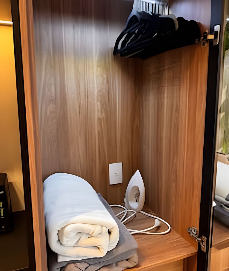 Apê completo c/ vista pro Brooklin – 700m do Metrô