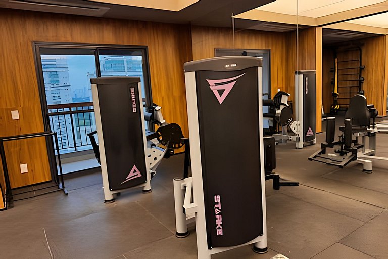 Apê completo c/ vista pro Brooklin – 700m do Metrô