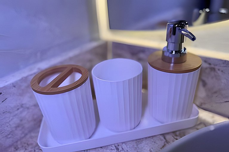 Ap na V. Mariana - 5min Metrô Ana Rosa e Pq Ibira